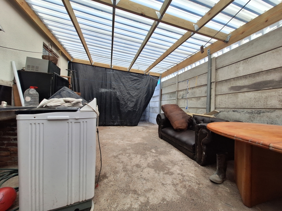 2 Bedroom Property for Sale in Strandfontein Western Cape